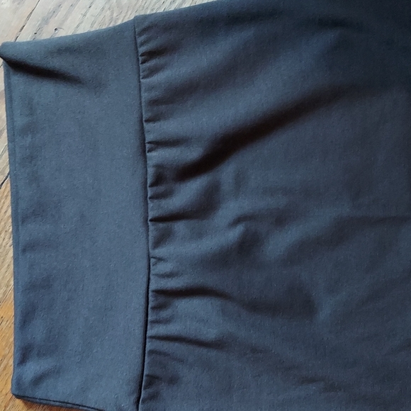 9 for $10 M&M Skirt - Picture 2 of 6